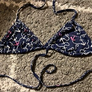 Lilly Pulitzer bikini. Top is small. Bottom is medium.